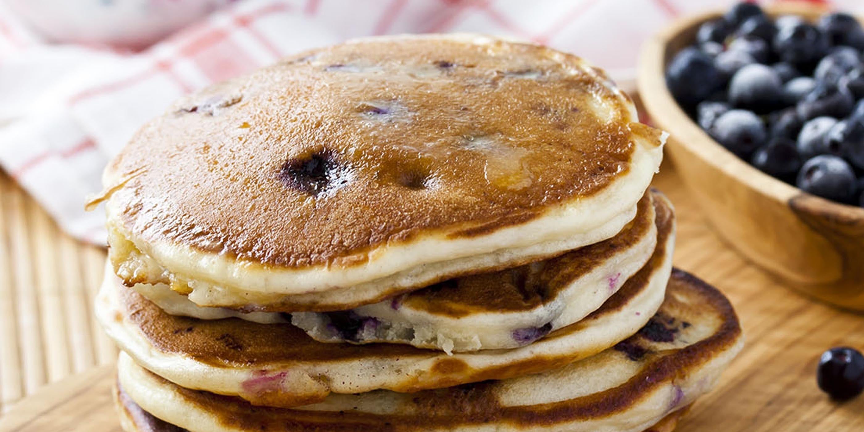 Crêpes aux bleuets et aux amandes sans gluten