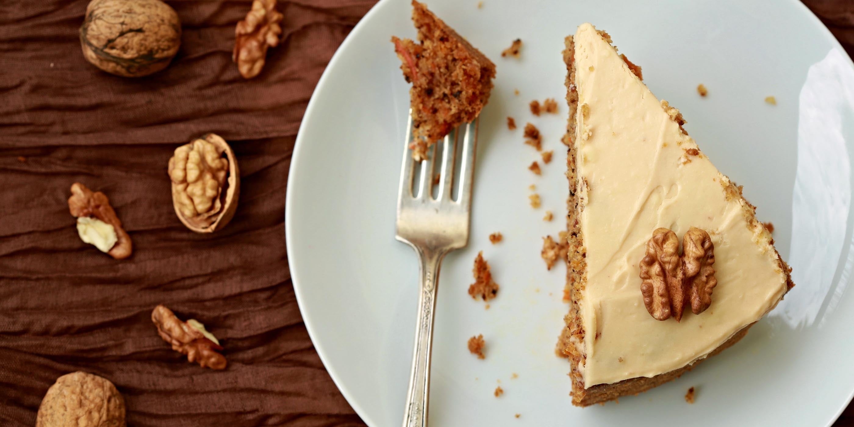 Maple-Walnut Cake