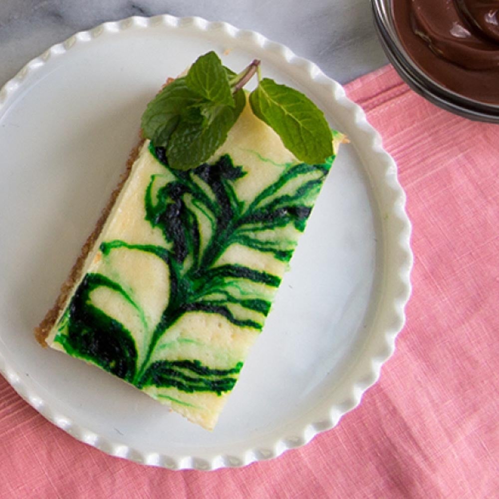 Barres de gâteau au fromage à la menthe