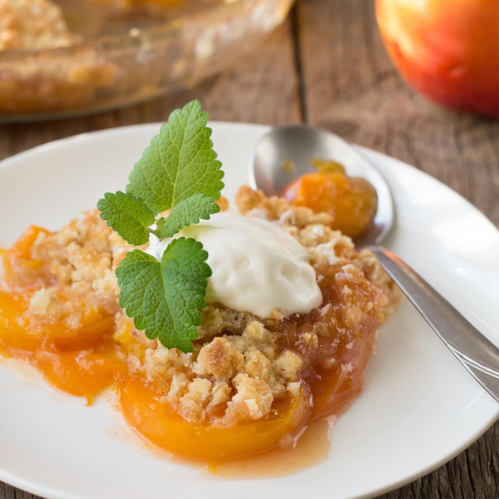 Croustillant aux amandes de pêche