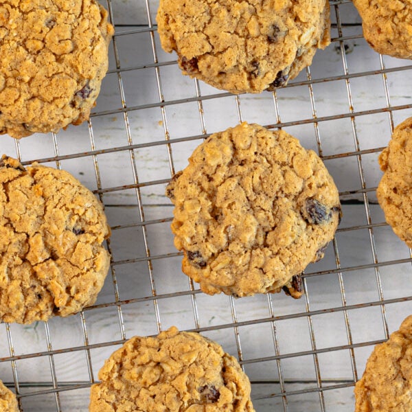 Biscuits moelleux au gruau et aux raisins