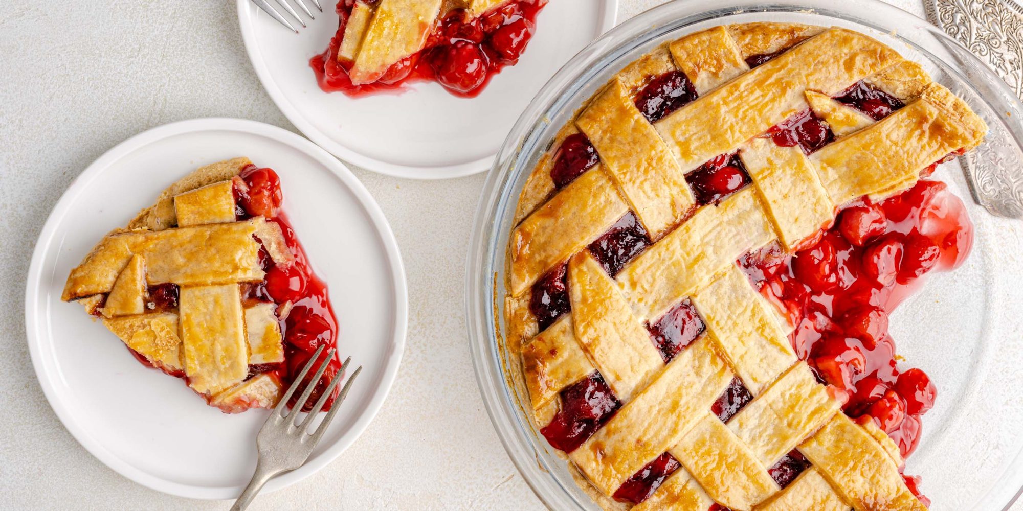 Tarte joyeuse à la cerise