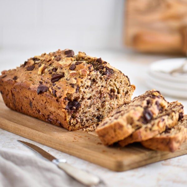 Pain aux bananes et aux brisures de chocolat
