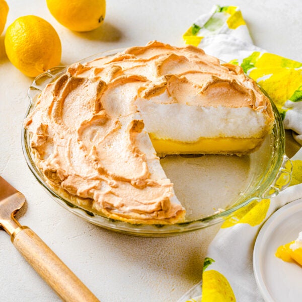 Haute tarte au citron meringuée