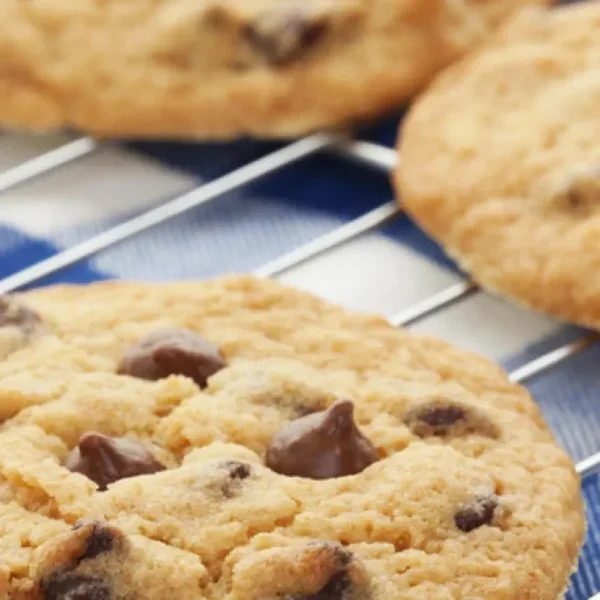 Biscuits aux pépites de chocolat au beurre d’arachide à l’ancienne