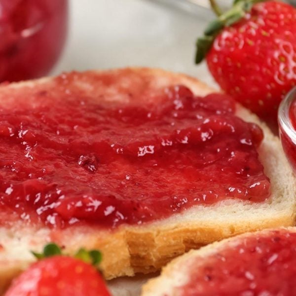 Confiture aux fraises