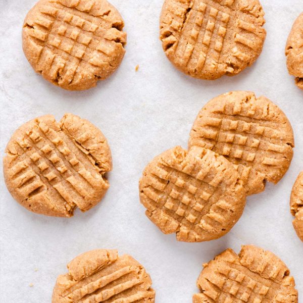 Biscuits au beurre d’arachides à 4 ingrédients