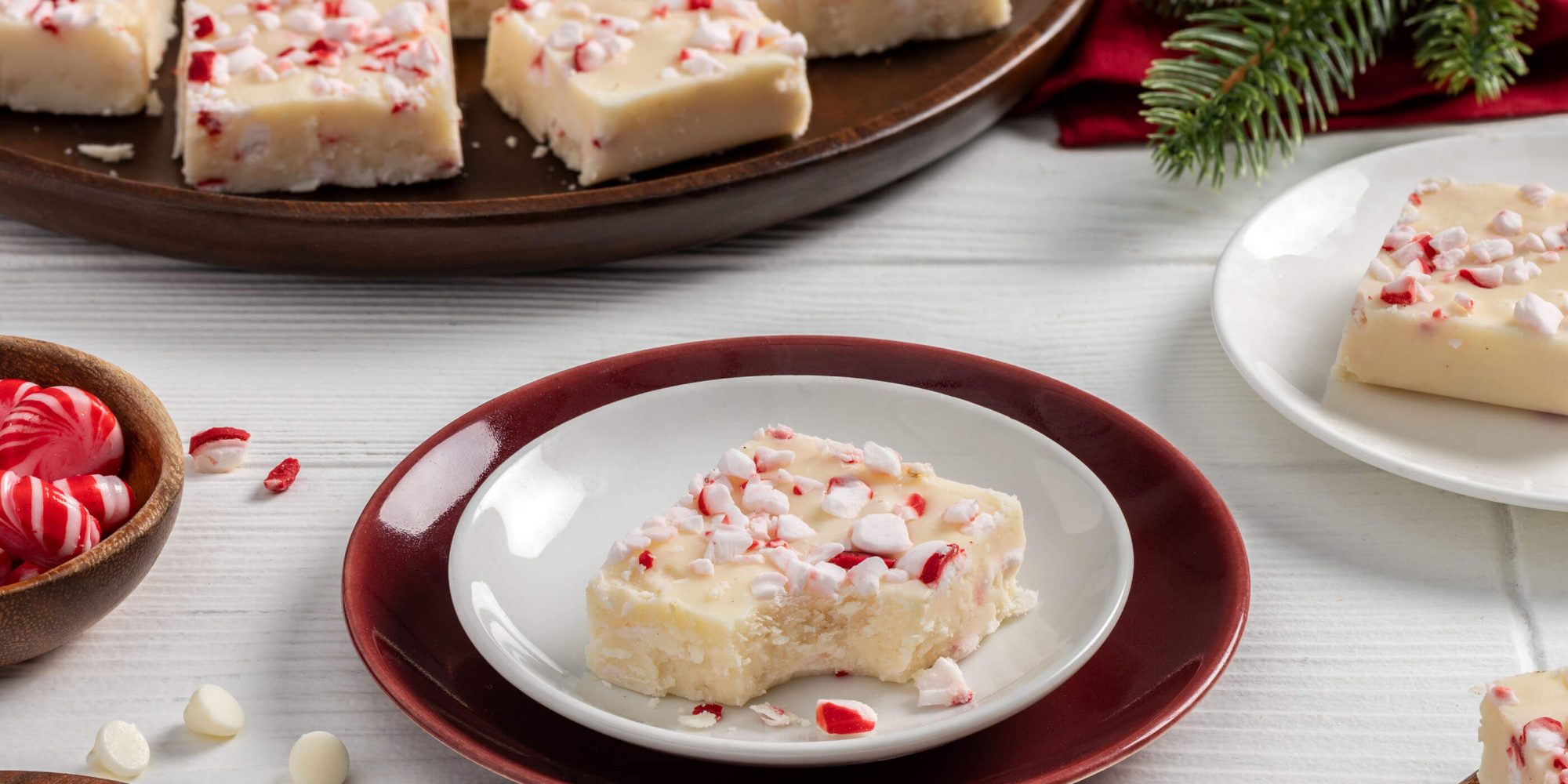 Fudge au chocolat blanc à la menthe poivrée