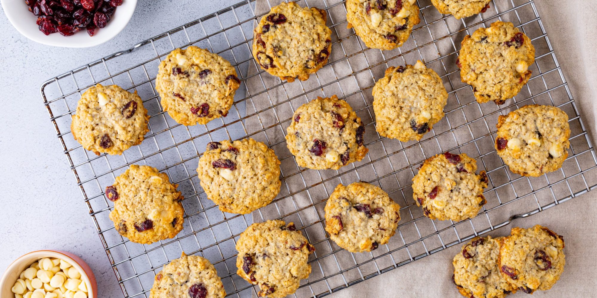 Biscuits au chocolat blanc aux canneberges