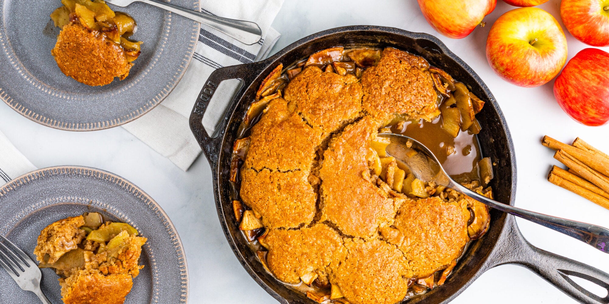 Skillet Cinnamon Apple Cobbler