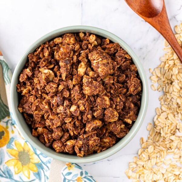 Easy Chocolate Granola