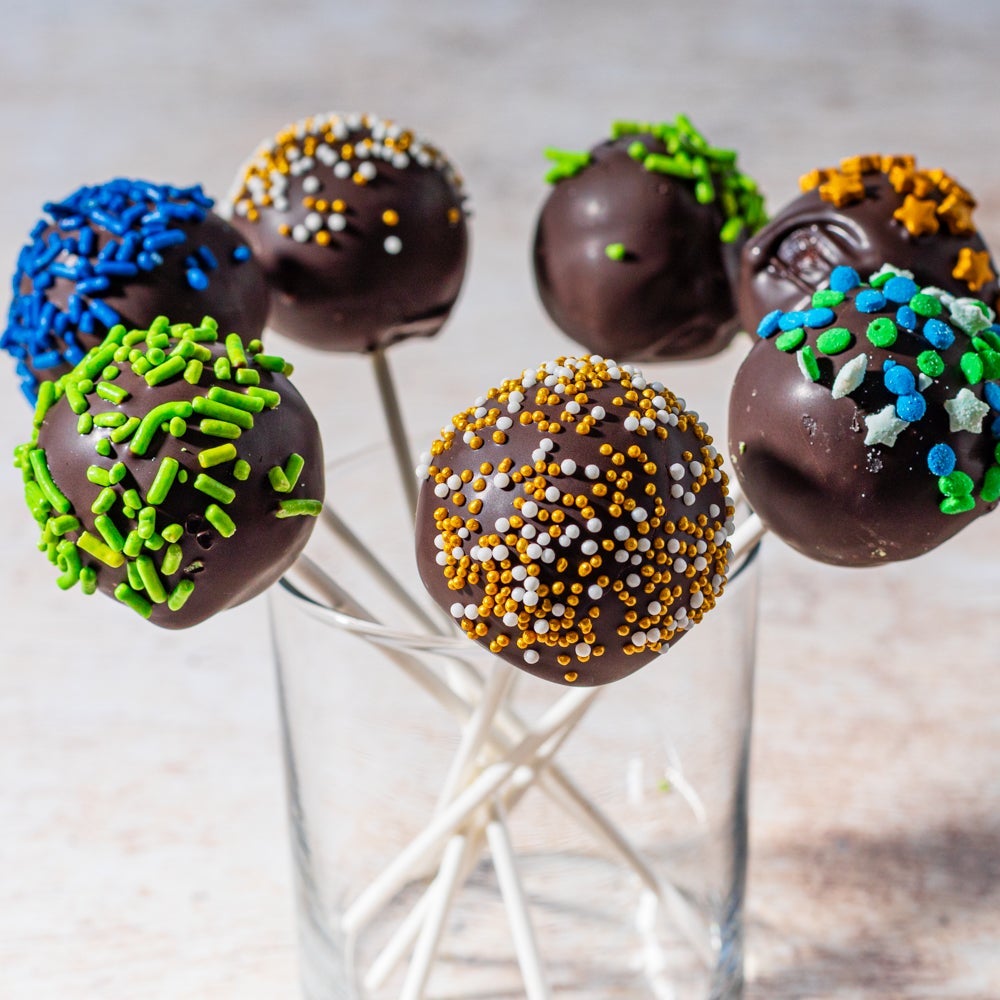 Chocolate Cake Pops - Splenda®