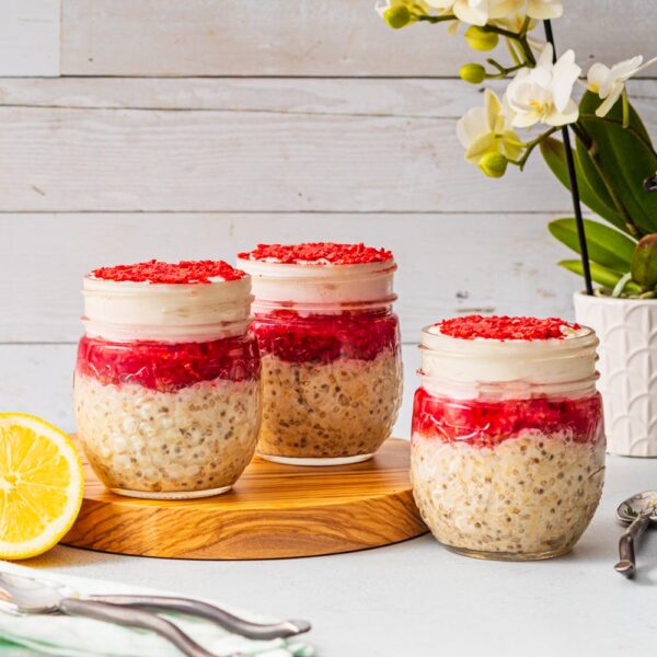 Lemon Raspberry Overnight Oats