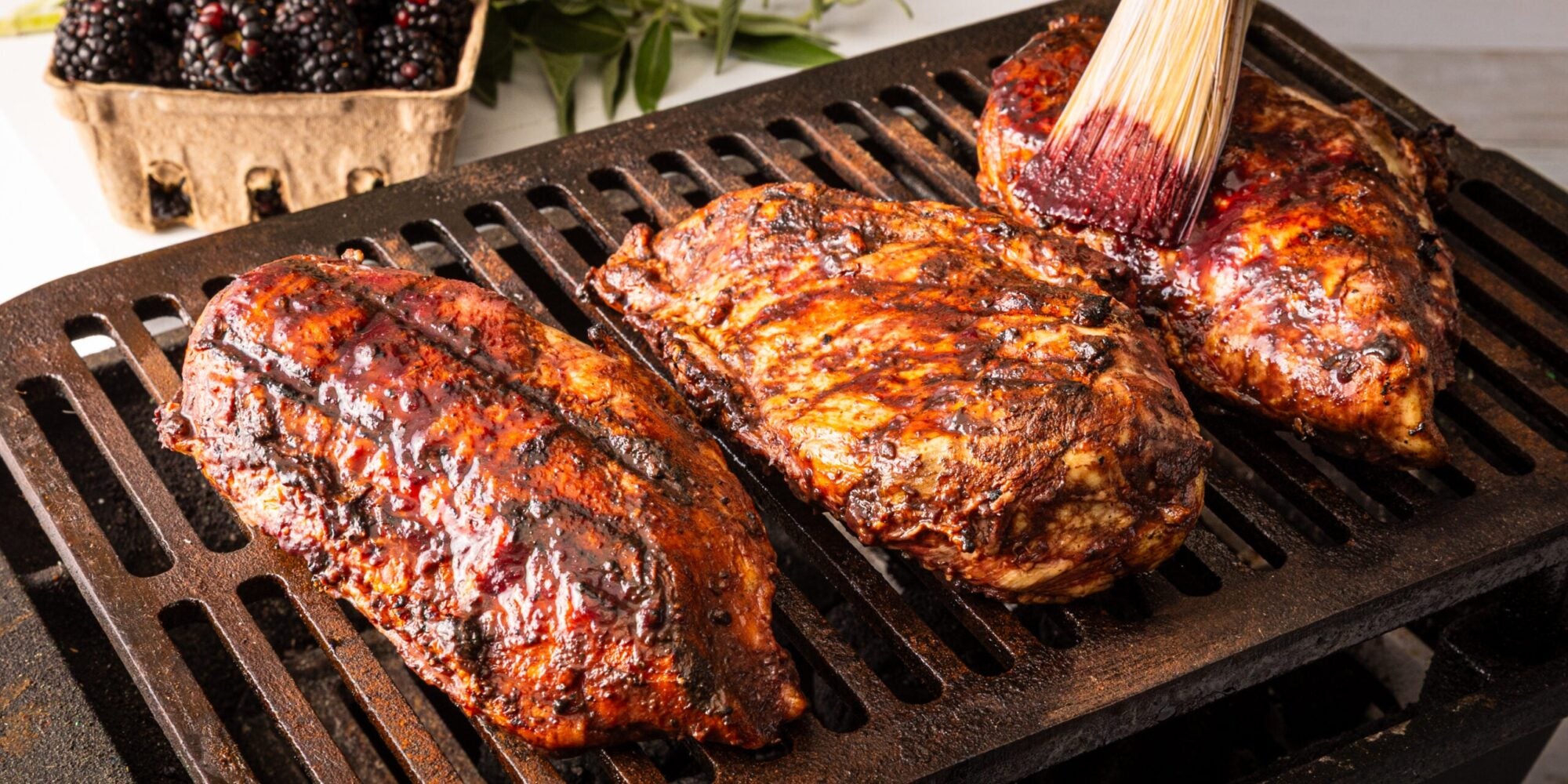 Poulet grillé BBQ aux mûres